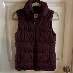 Old Navy Burgundy Puffer Vest XS